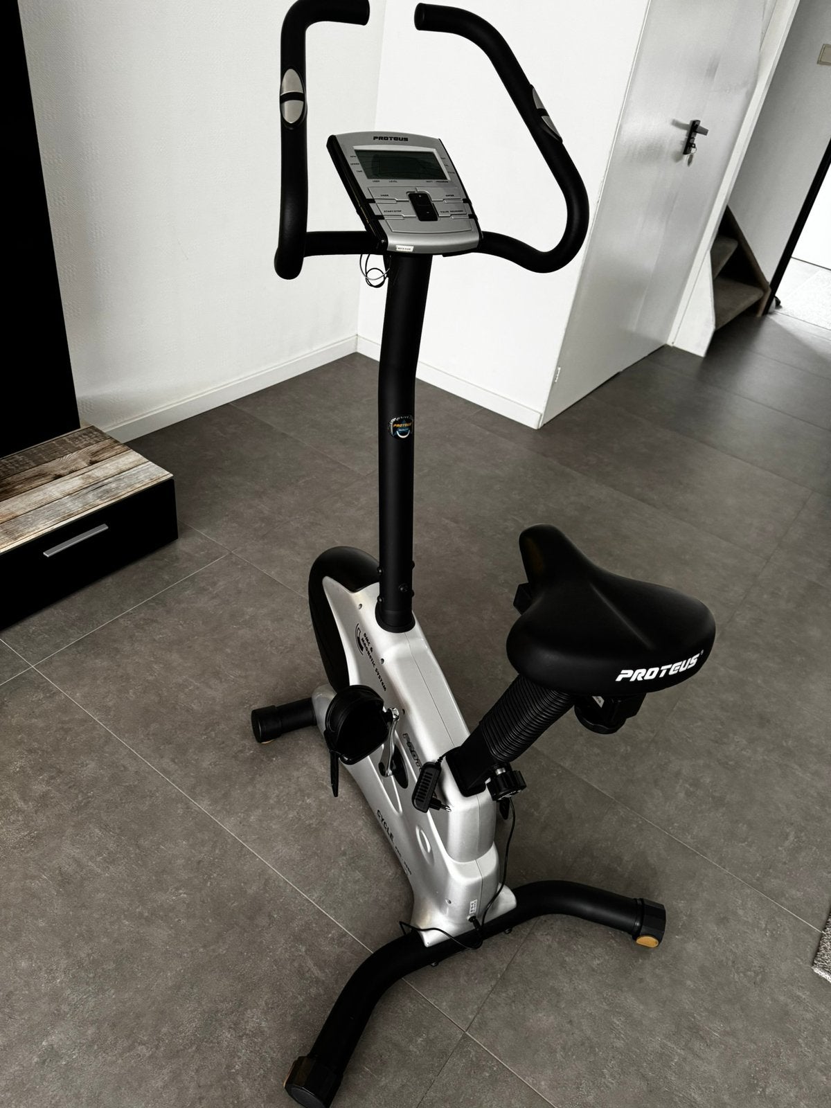 Hometrainer fiets, Ophalen, Zo goed als nieuw, Hometrainer