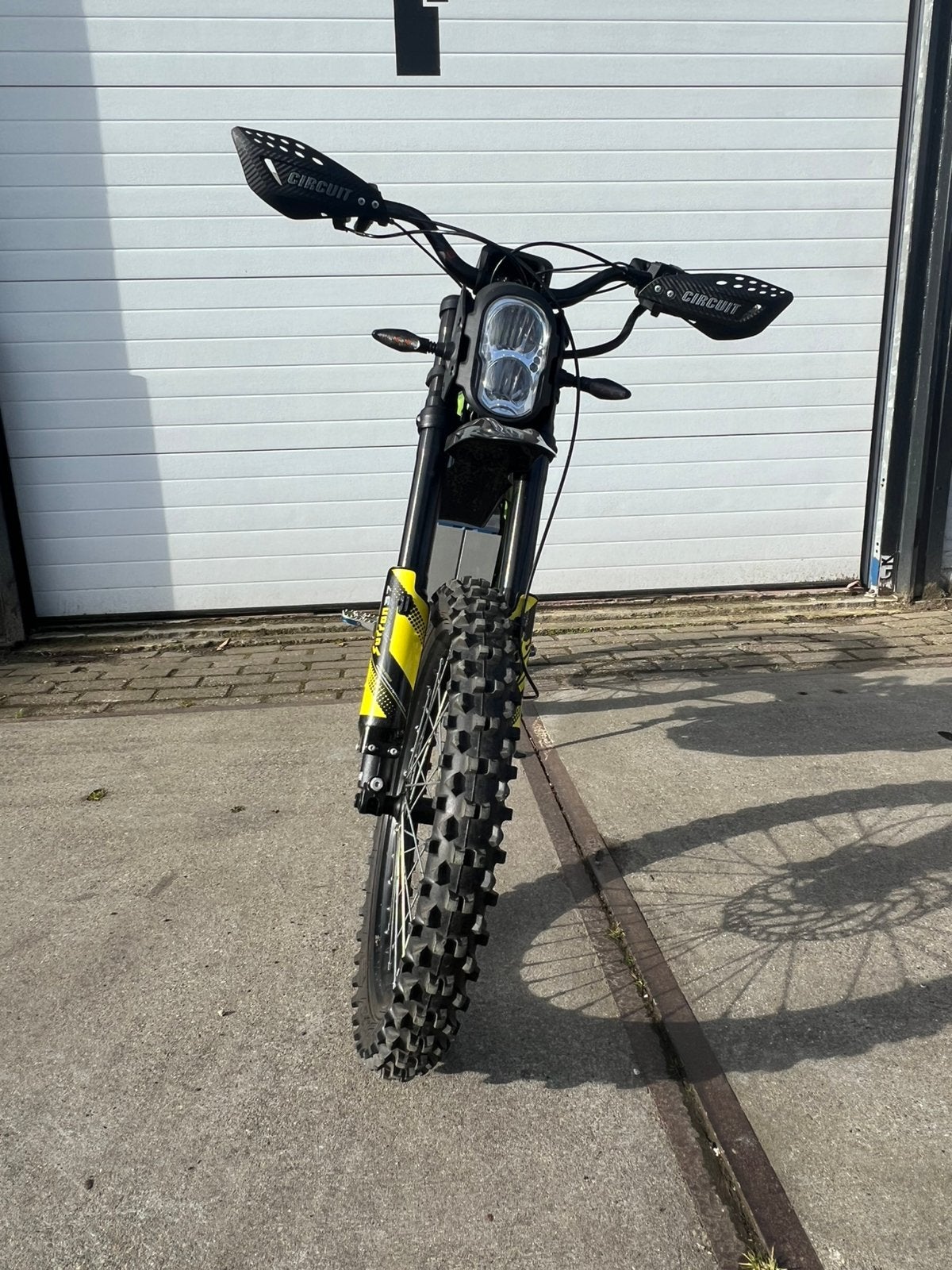 Sur-Ron Light Bee X met Kenteken - Zo goed als nieuw, Ophalen, Zo goed als nieuw, Overige merken