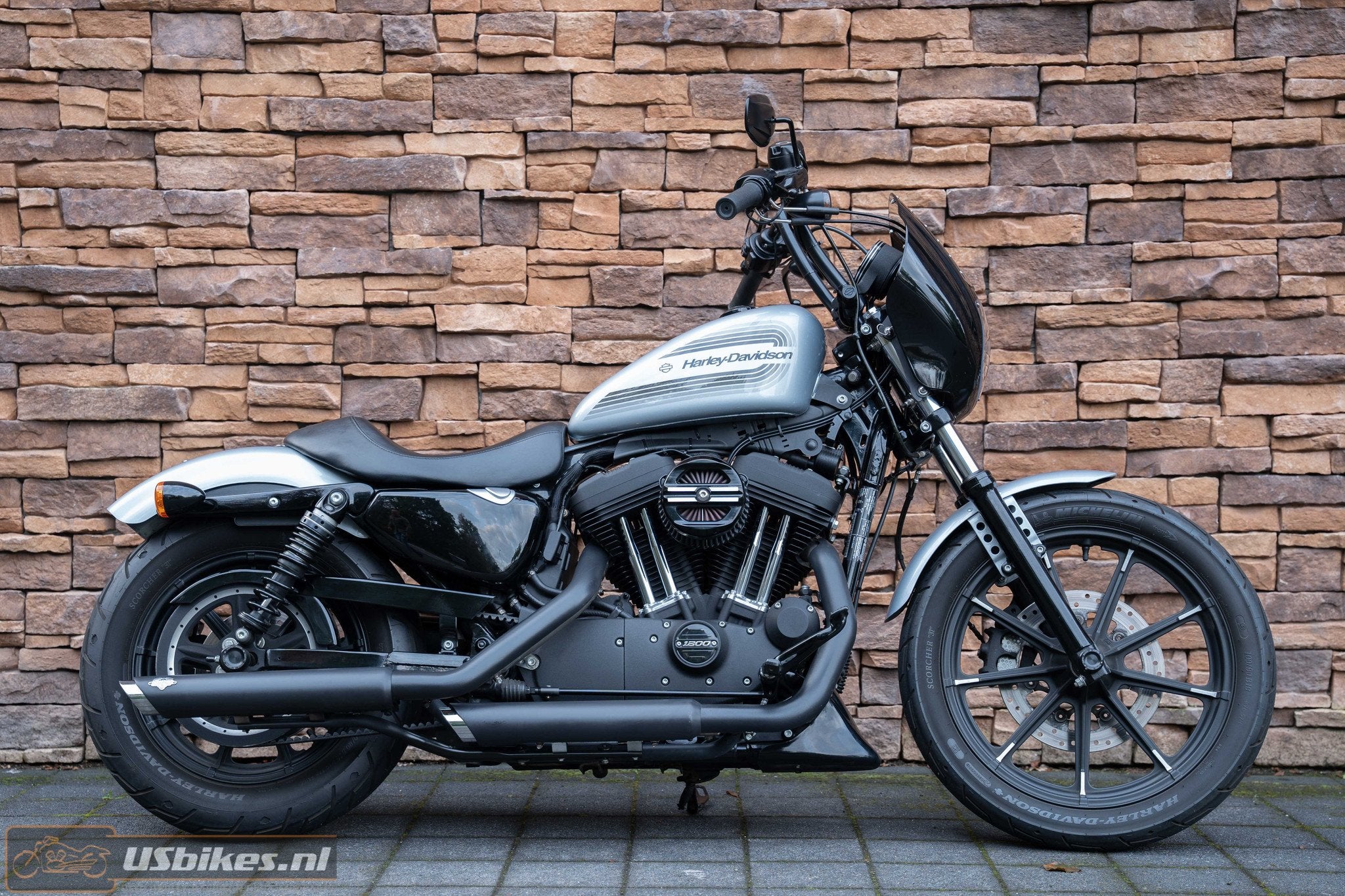 Harley-Davidson XL1200NS Iron Sportster 1200 (bj 2020), Motoren, Info@harley-davidson.com, Chopper, 1202 cc, Laan van Vredenoord 33
2289DA  Rijswijk, NL