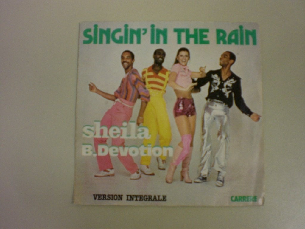 SHEILA B.DEVOTION - singin in the rain - vinyl 7", Gebruikt, 7 inch, Single, Ophalen of Verzenden