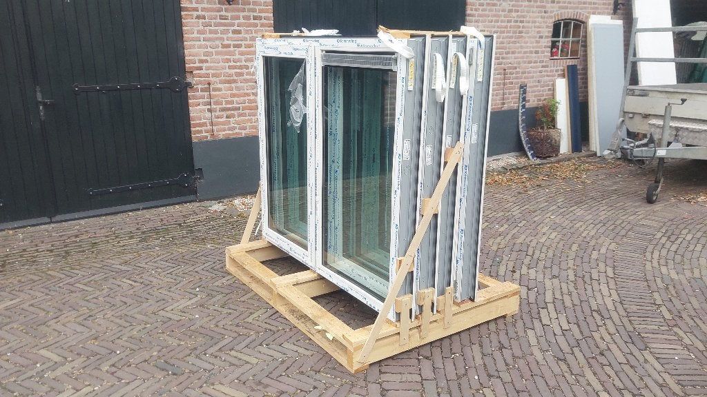 2 kunststof kozijnen met een draaikiepraam, 75 tot 150 cm, Kunststof, Raamkozijn, Nieuw
