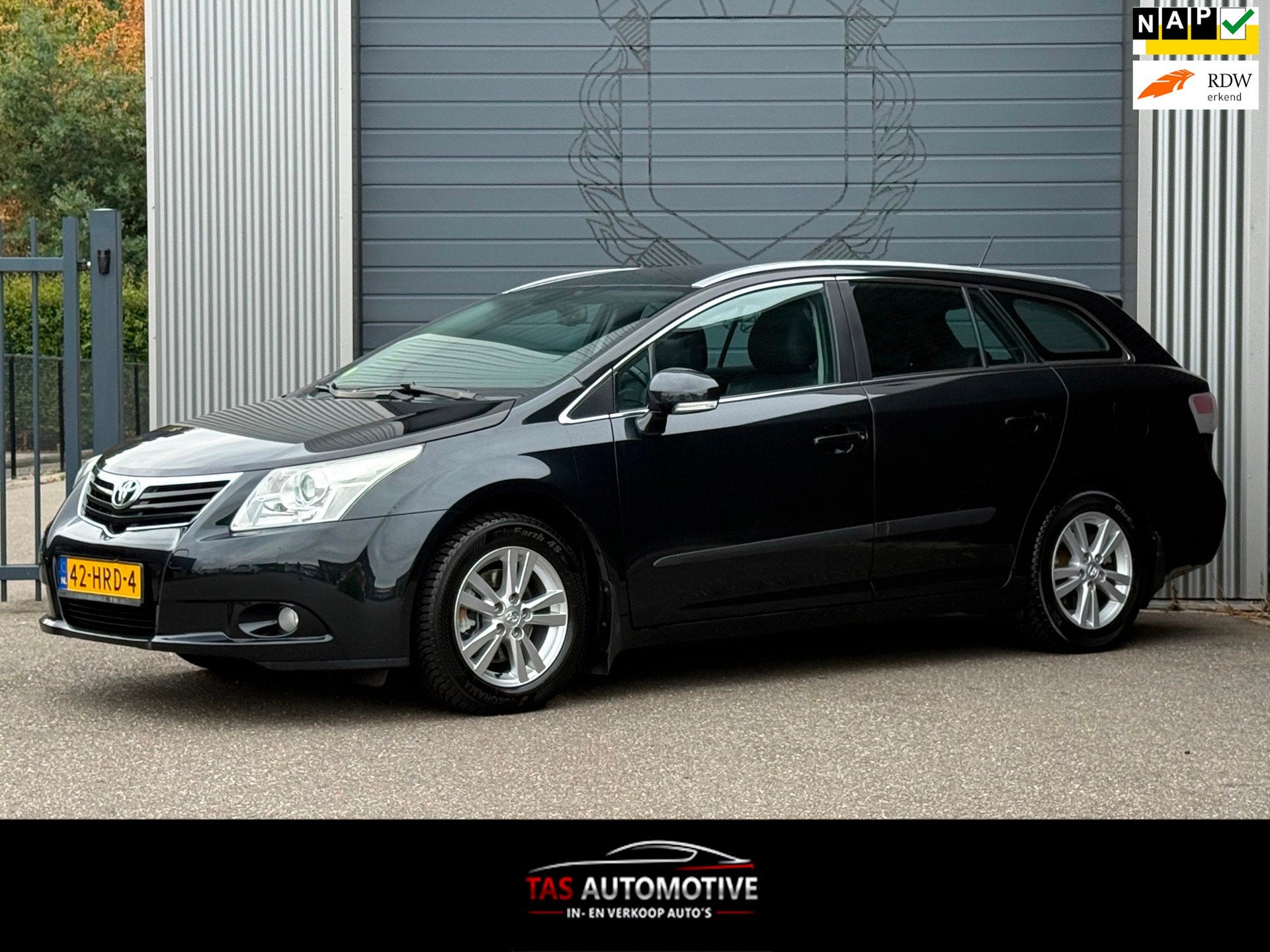 Toyota Avensis Wagon 1.8 VVTi Dynamic 2e EIG/CLIMA/CRUISE, Auto's, Toyota, Parkeersensor, 15 km/l, 4 cilinders, Zwart
