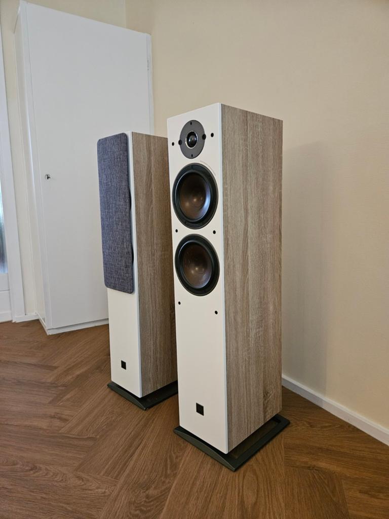 DALI Oberon 7 Vloerstaande Luidsprekers - Zo goed als nieuw, Zo goed als nieuw, 120 watt of meer, Front, Rear of Stereo speakers