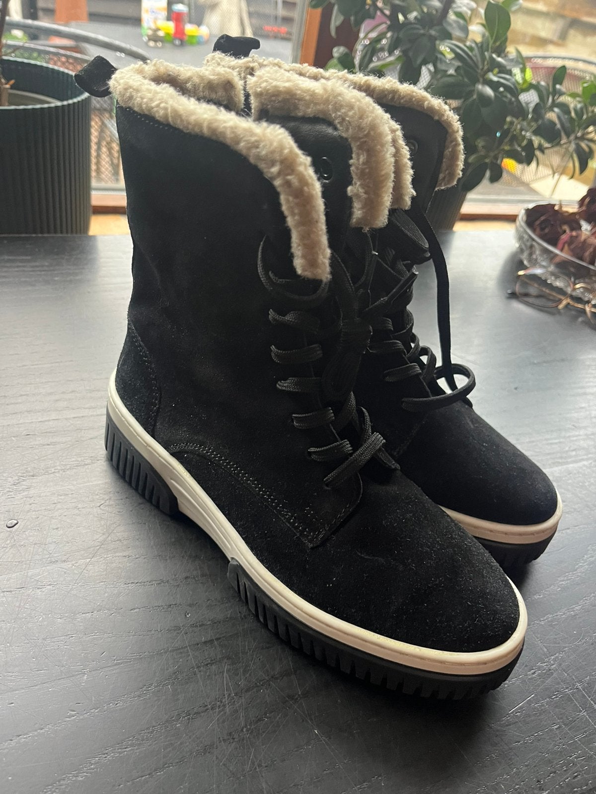 Hush puppies maat 37, Ophalen of Verzenden, Zo goed als nieuw, Zwart