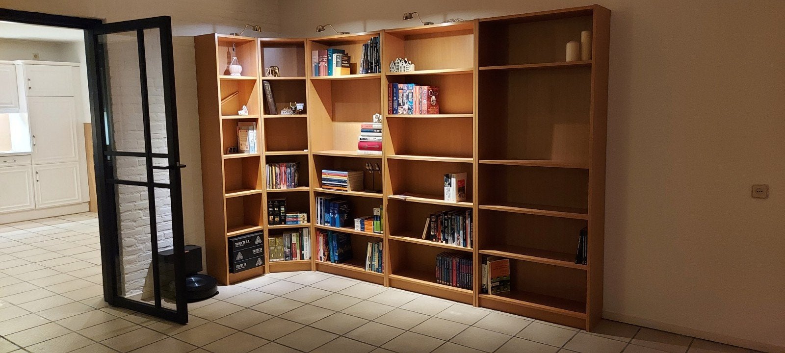 IKEA BILLY Boekenkastset (5 kasten) + 3 lampjes, Ophalen, Met plank(en), Gebruikt, 200 cm of meer
