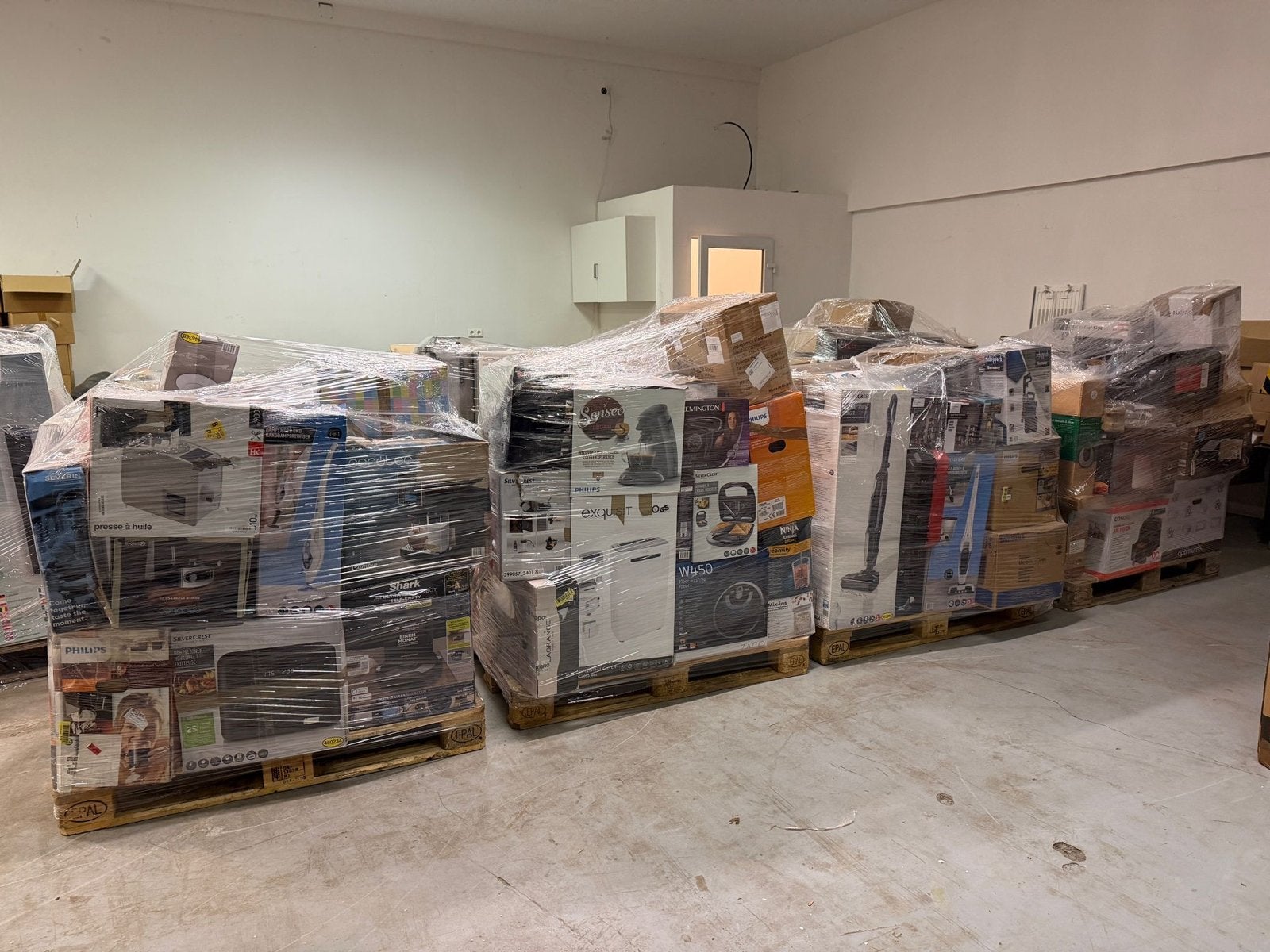 Grote Partij Huishoud- en Keukenapparaten - Magazijnopruimin, Ophalen of Verzenden