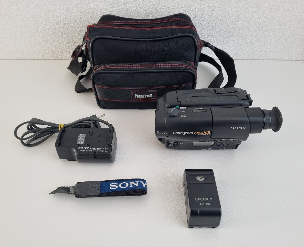 Sony CCD-TR680E Hi8 Handycam Video Camera Camcorder, Ophalen of Verzenden, Hi 8, Camera
