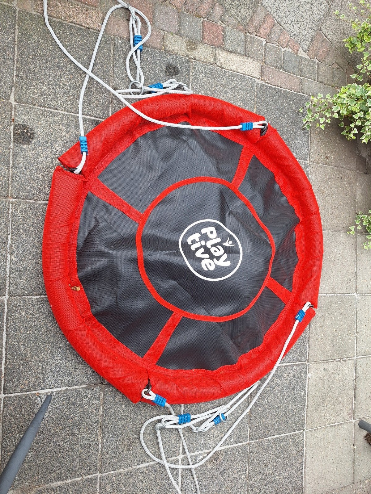 Te koop nestschommel, Ophalen, Zo goed als nieuw