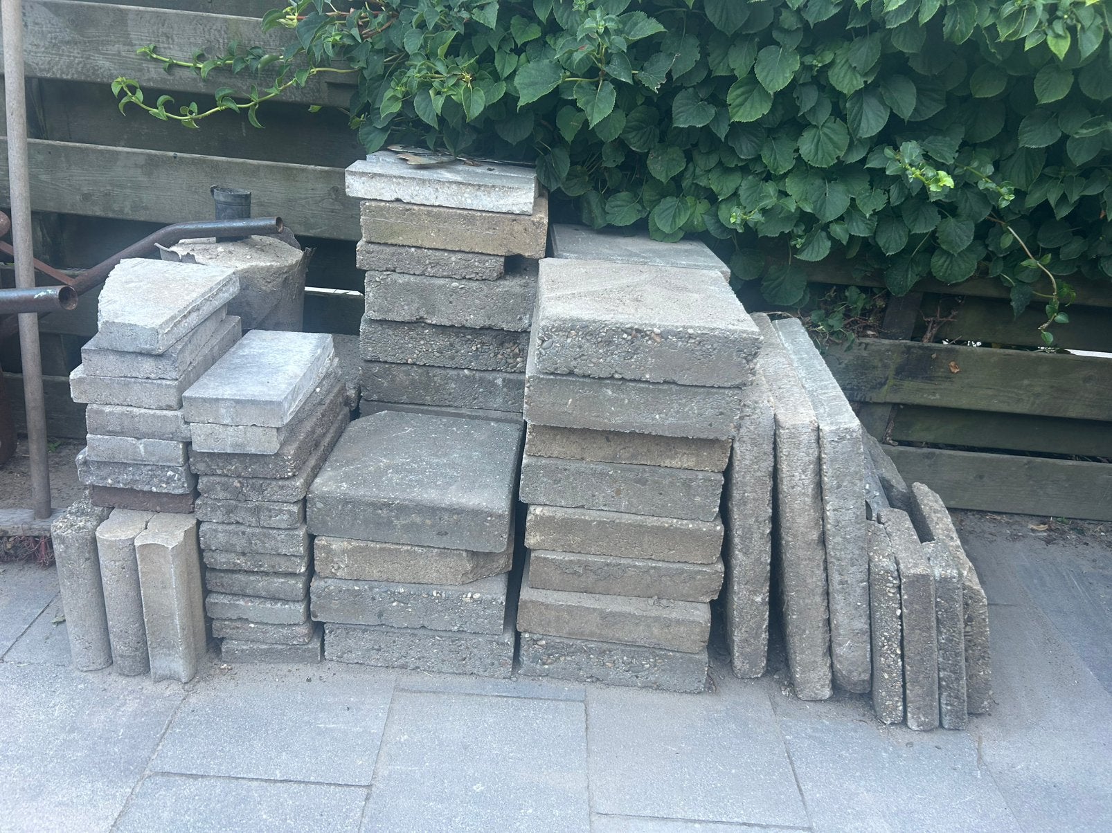 GRATIS!!! Tuintegels, Ophalen, Gebruikt, Beton, Terrastegels
