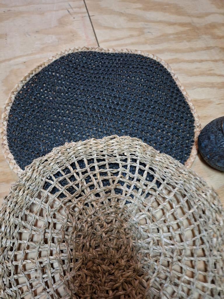 2 rieten onderzetters / wanddecoratie - 35 cm, Huis en Inrichting, Woonaccessoires | Onderzetters, Zo goed als nieuw, Ophalen