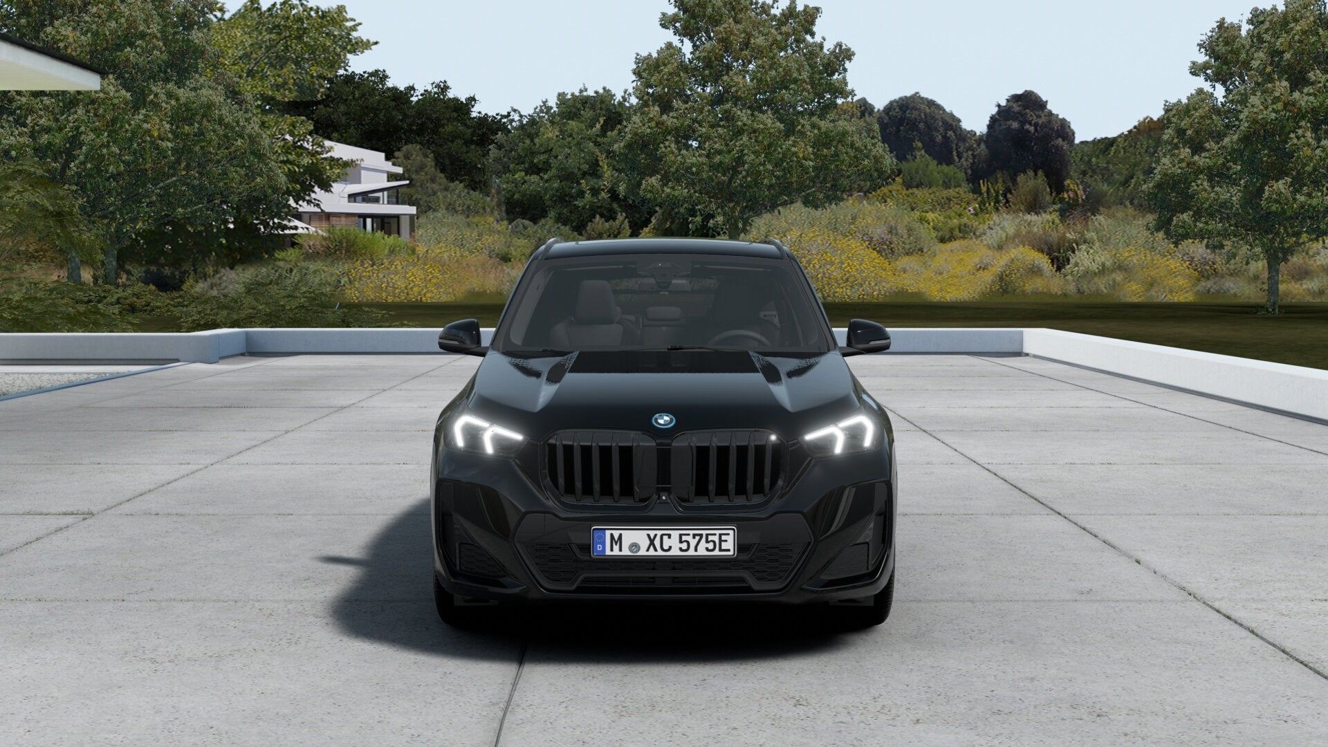 BMW X1 xDrive25e M Sport Automaat / Panoramadak / Trekhaak /, Auto's, BMW, Zwart, Zwart, Bedrijf, Hybride Elektrisch/Benzine