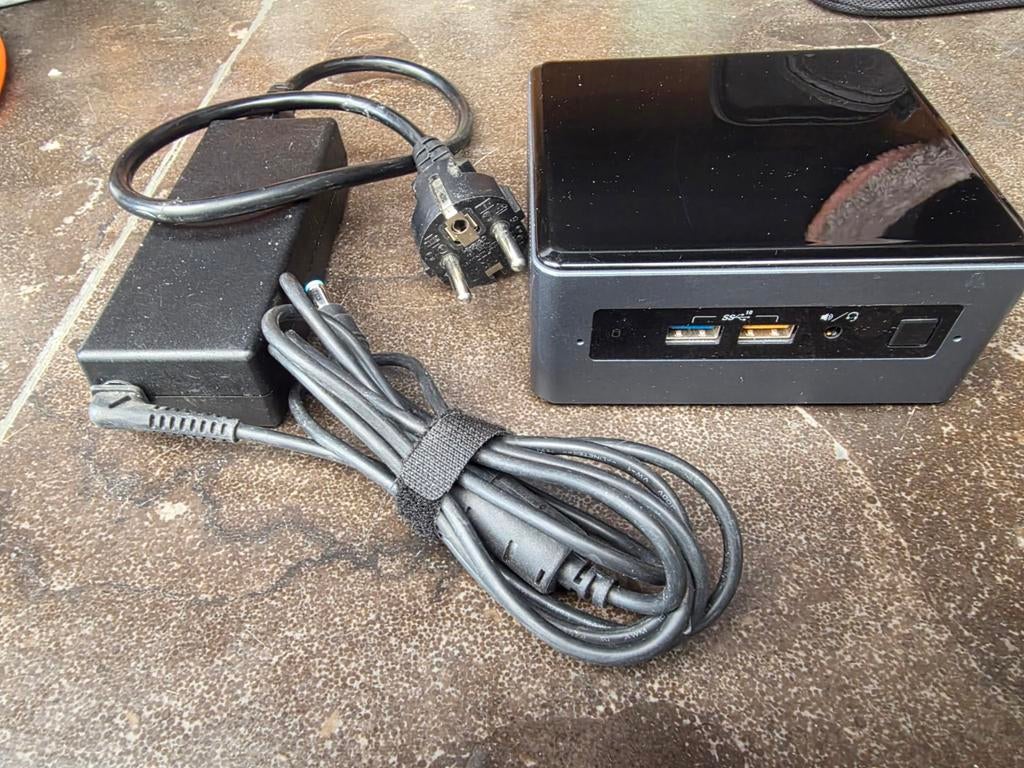 Intel NUC PC - i7, 16GB RAM, 240GB, Win11pro, Computers en Software, Gebruikt, Intel, Ophalen of Verzenden, SSD