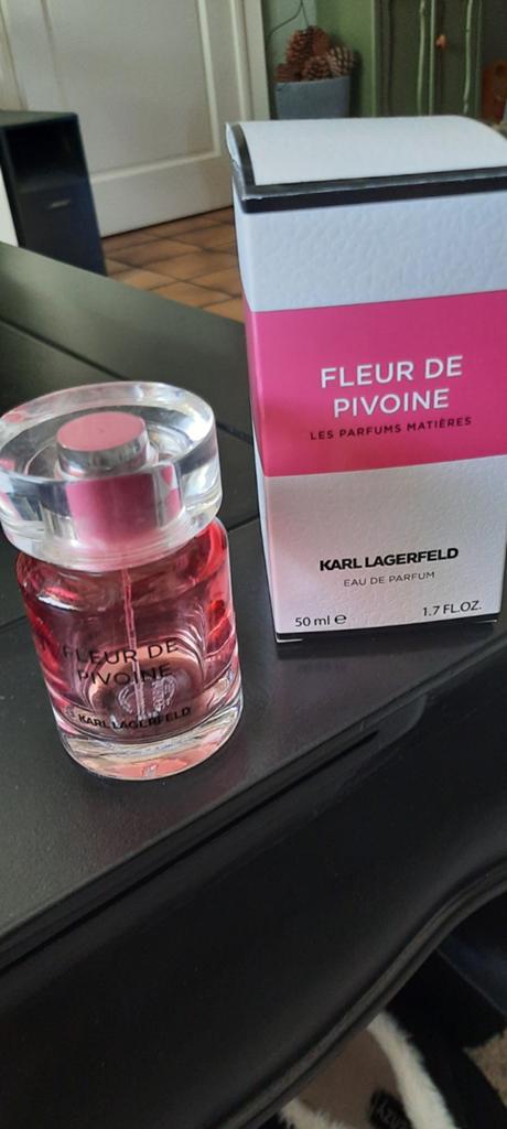 GRATIS LEEG parfumflesje Fleur de Pivoine/Karl Lagerfeld, Ophalen, Parfumfles