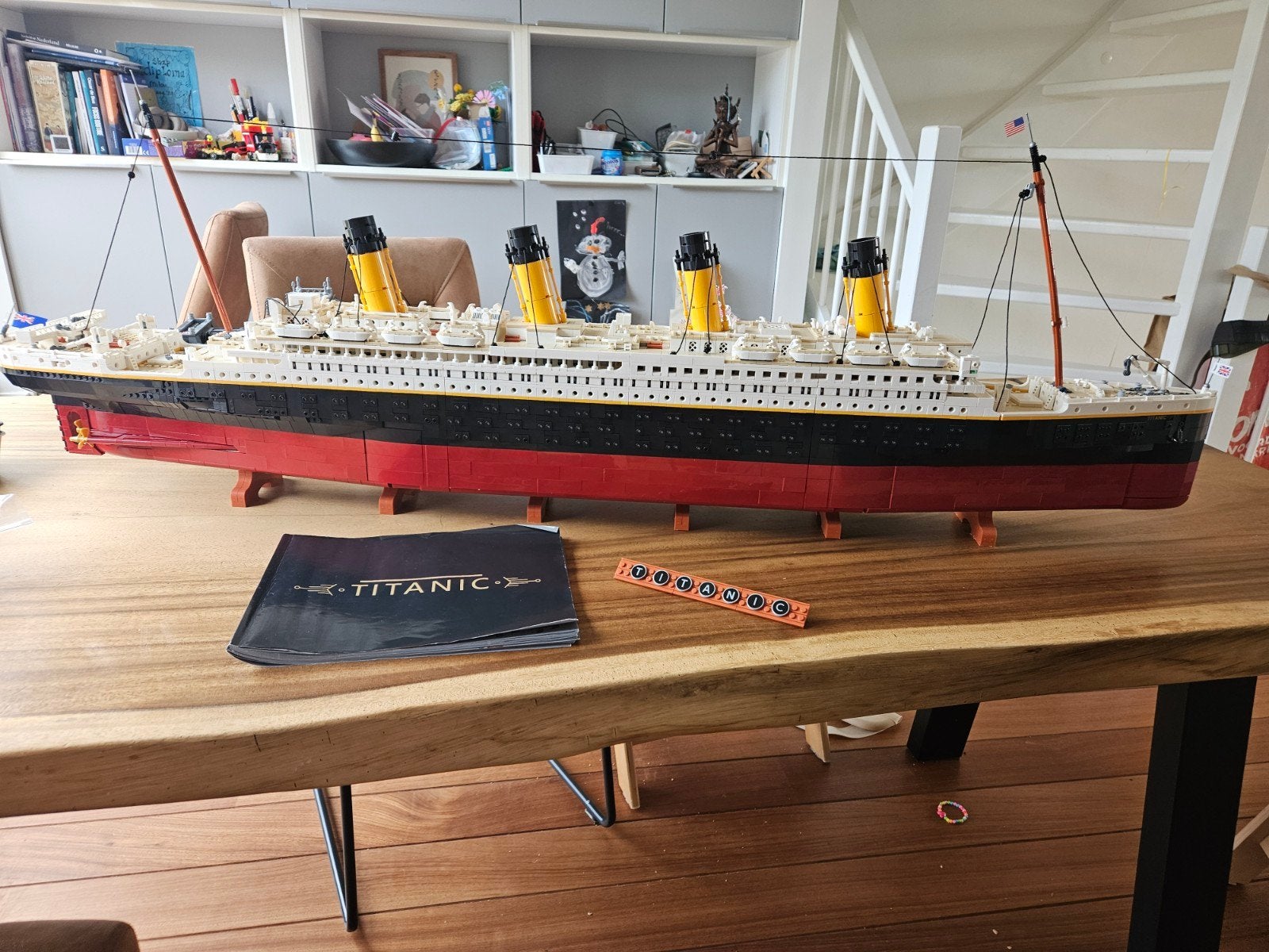 Titanic bouwset, Ophalen
