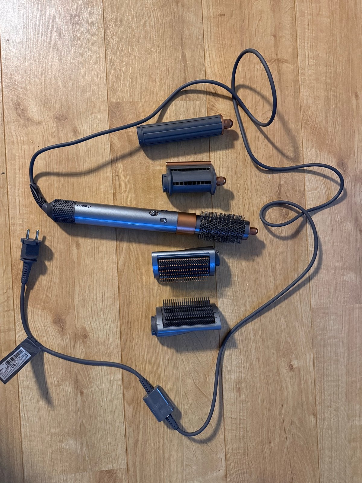 Dyson Airwrap Styler met diverse opzetstukken, Ophalen, Zo goed als nieuw, Haarverzorging