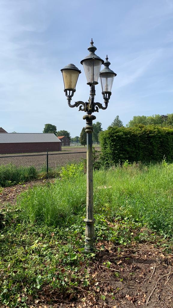 Antieke lantaarnpaal met drie lampen - opknapper, Antiek en Kunst, Antiek | Lampen, Ophalen