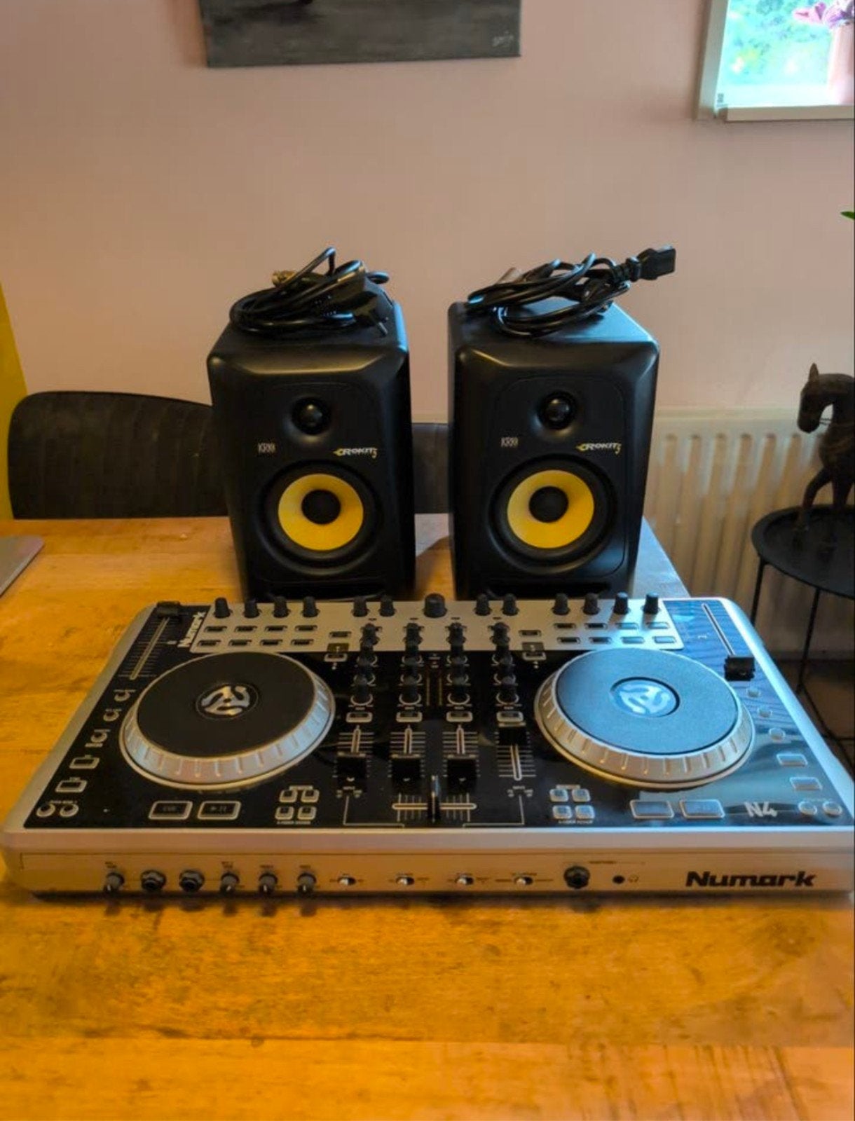 KRK Rokit 5 G3 Studiomonitoren + Numark N4, Ophalen of Verzenden, Zo goed als nieuw, Overige merken