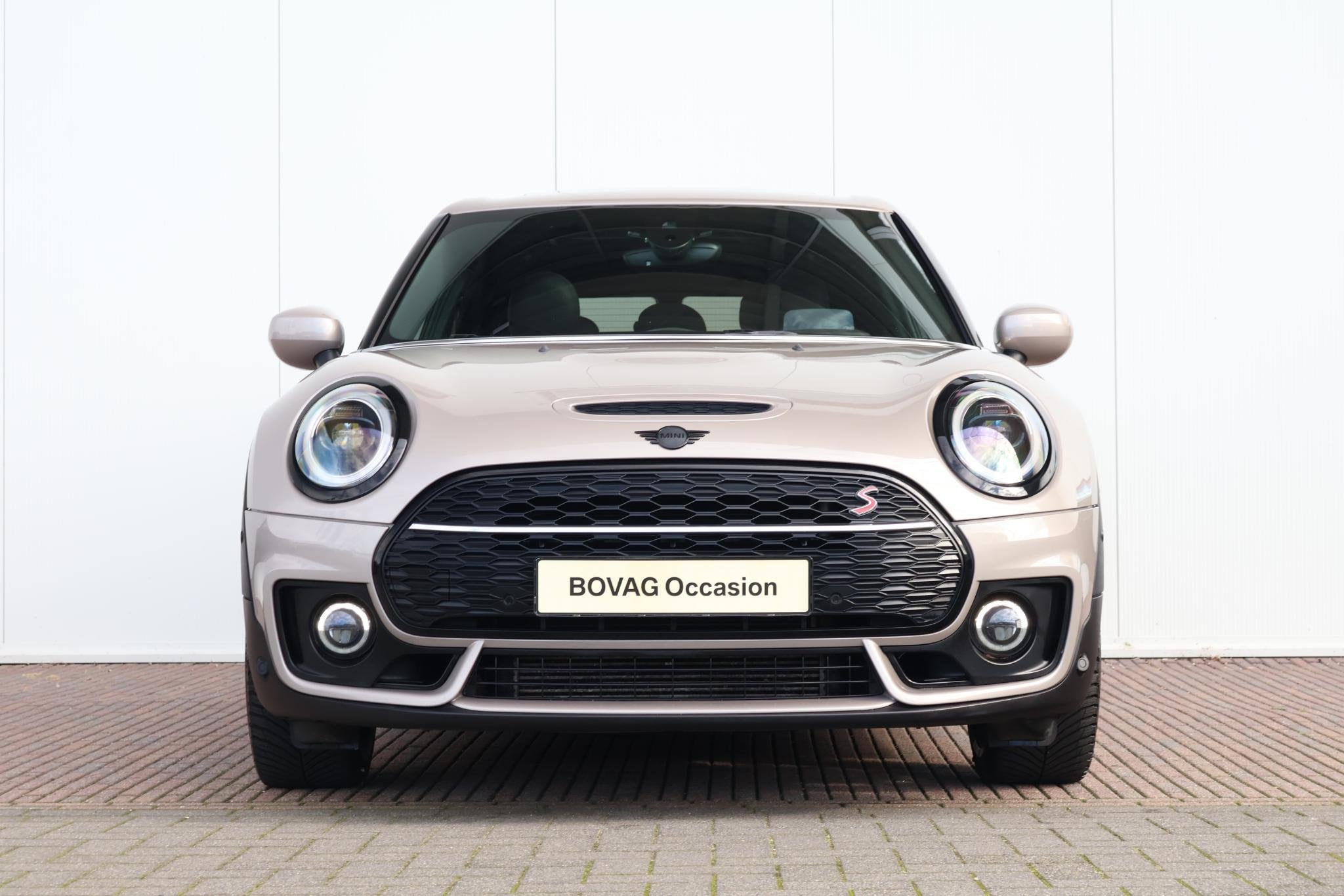 MINI Clubman 2.0 Cooper S John Cooper Works | Stuur & Stoel, Gebruikt, 4 cilinders, 1390 kg, Zilver of Grijs