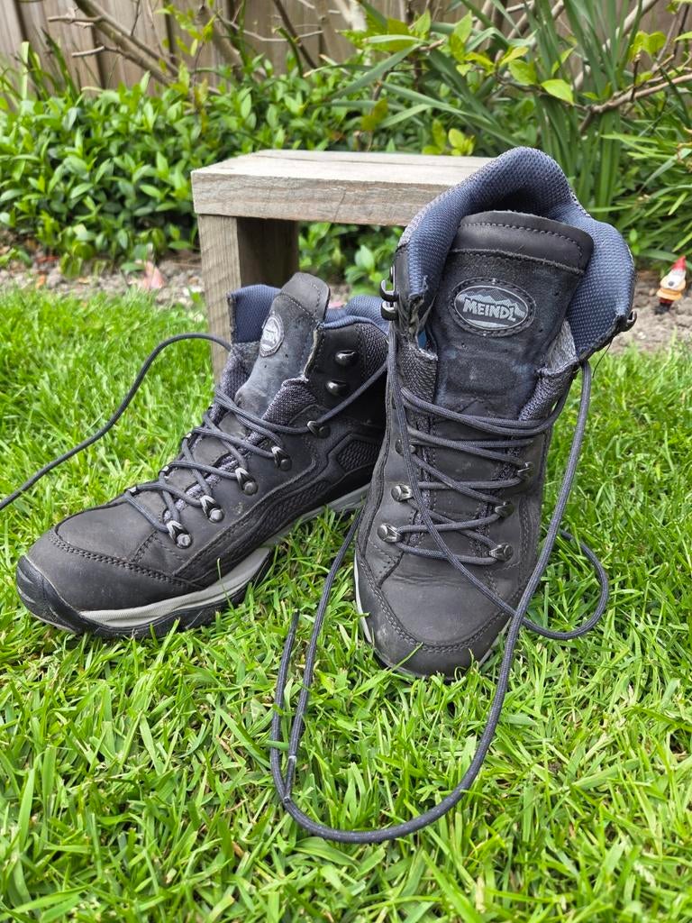 Nieuwe Meindl wandelschoenen maat 5.5 of  maat 38,5, Ophalen of Verzenden, Zo goed als nieuw, Schoenen
