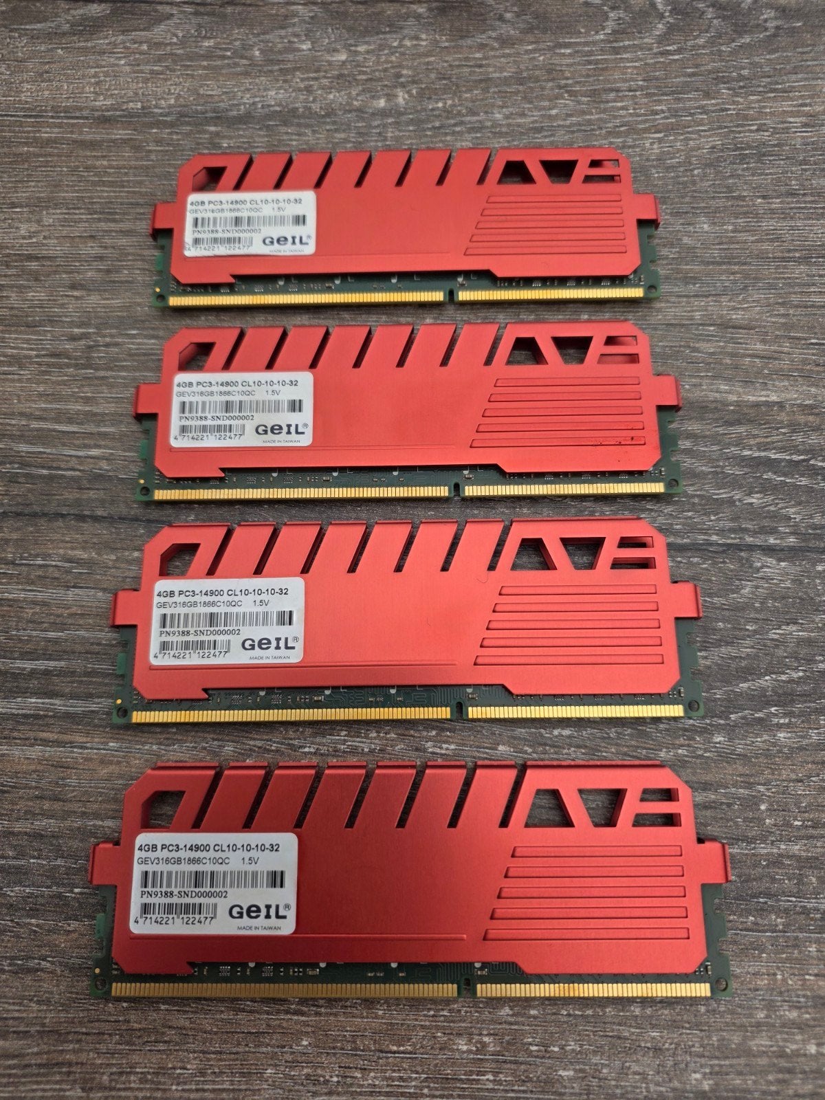 GEIL EVO Veloce 4x4GB DDR3 RAM 1866MHz PC3-14900, Computers en Software, RAM geheugen, Ophalen, Gebruikt, Server, DDR3
