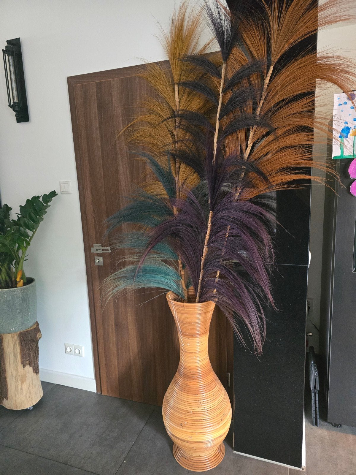 Grote vaas met vijf sierpluimen van Intratuin, Ophalen, Inclusief decoratie, Meerkleurig, Natuurlijk materiaal