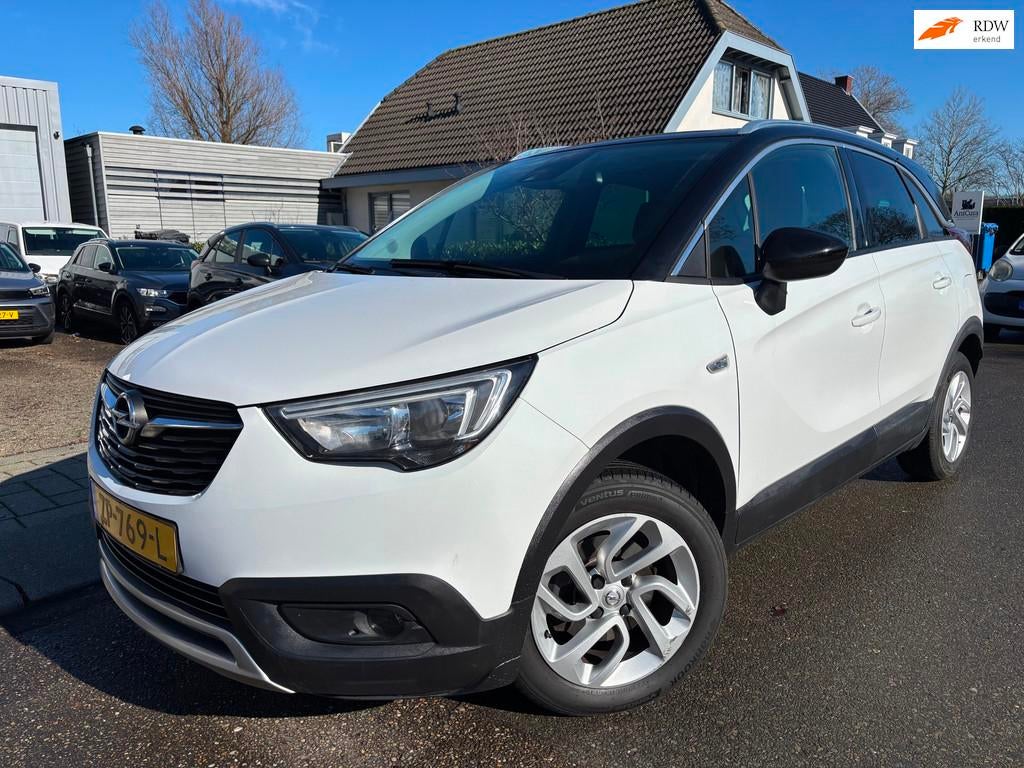 Opel Crossland X 1.2 Turbo 110PK Key less Apple cp, Voorwielaandrijving, Gebruikt, Euro 6, 1199 cc