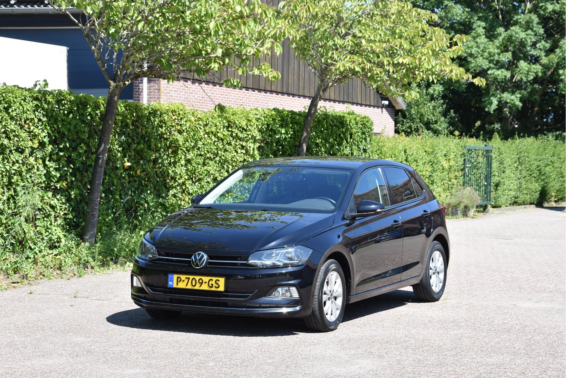 Volkswagen Polo 1.0 TSI 111 PK DSG Highline Topstaat! 6mnd G, Dealer onderhouden, Stof, Met garantie (alle), Bedrijf