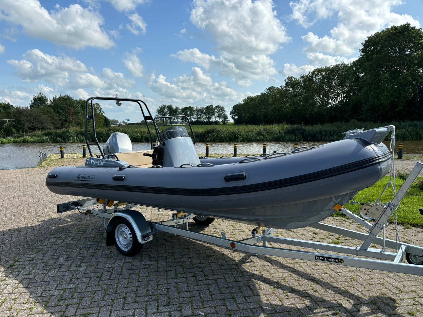 Rib 4 Fun 520 de luxe. Zonder motor en zonder trailer, Watersport en Boten, Ophalen, Zo goed als nieuw, Stuurconsole, Polyester/glasvezel
