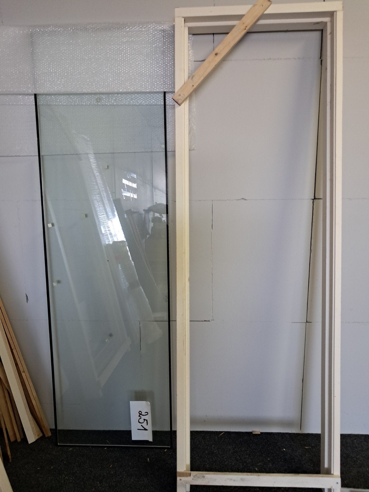 Binnenkozijn met passend raam, Doe-het-zelf en Verbouw, Ophalen, Minder dan 75 cm, Raamkozijn, Nieuw