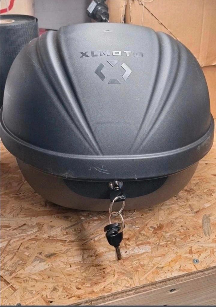 XL MOTO Scooter Koffer met Slot en Sleutel - Helm Opbergen, Ophalen of Verzenden