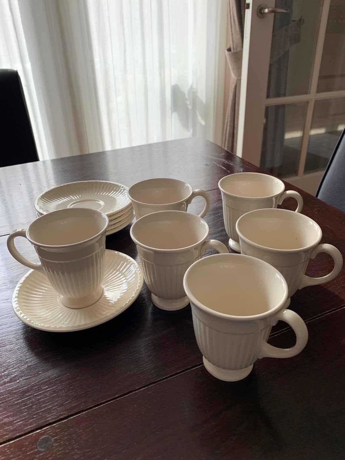 Wedgwood Edme Koffie kop en schotels, Ophalen of Verzenden, Zo goed als nieuw, Aardewerk, Kop(pen) en/of Schotel(s)