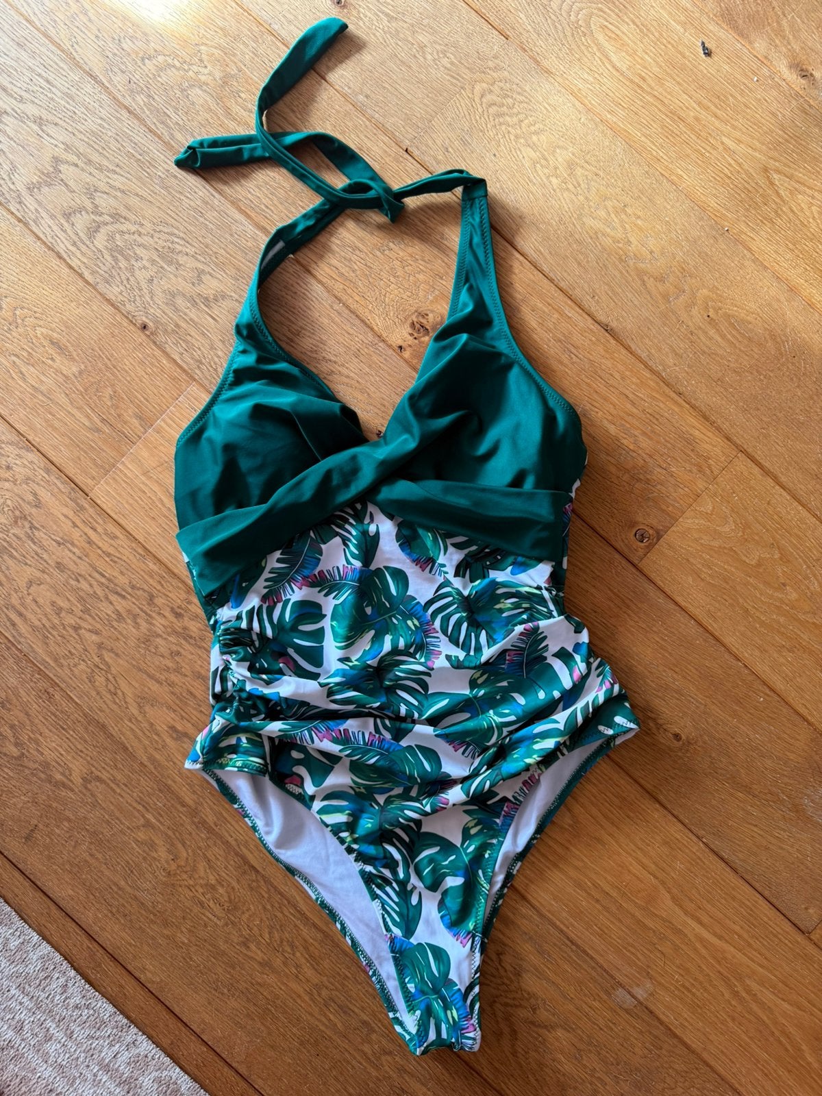 Tof groen badpak van SHEIN in maat M, Kleding | Dames, Verzenden, Zo goed als nieuw, Groen, Badpak
