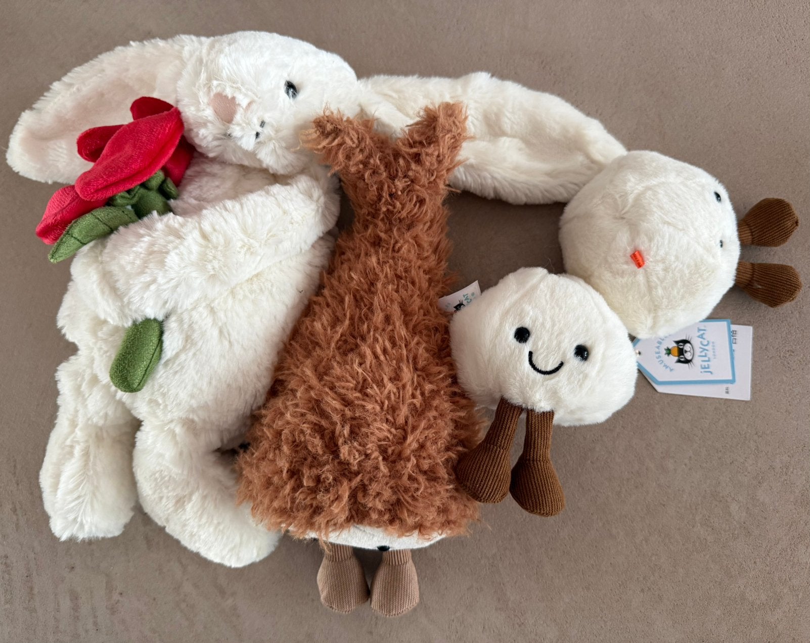 Jellycat Cream Bunny with Rose Lily Fish Yum & Sum Dumplings, Jellycat, Overige karakters, Overige typen, Ophalen of Verzenden