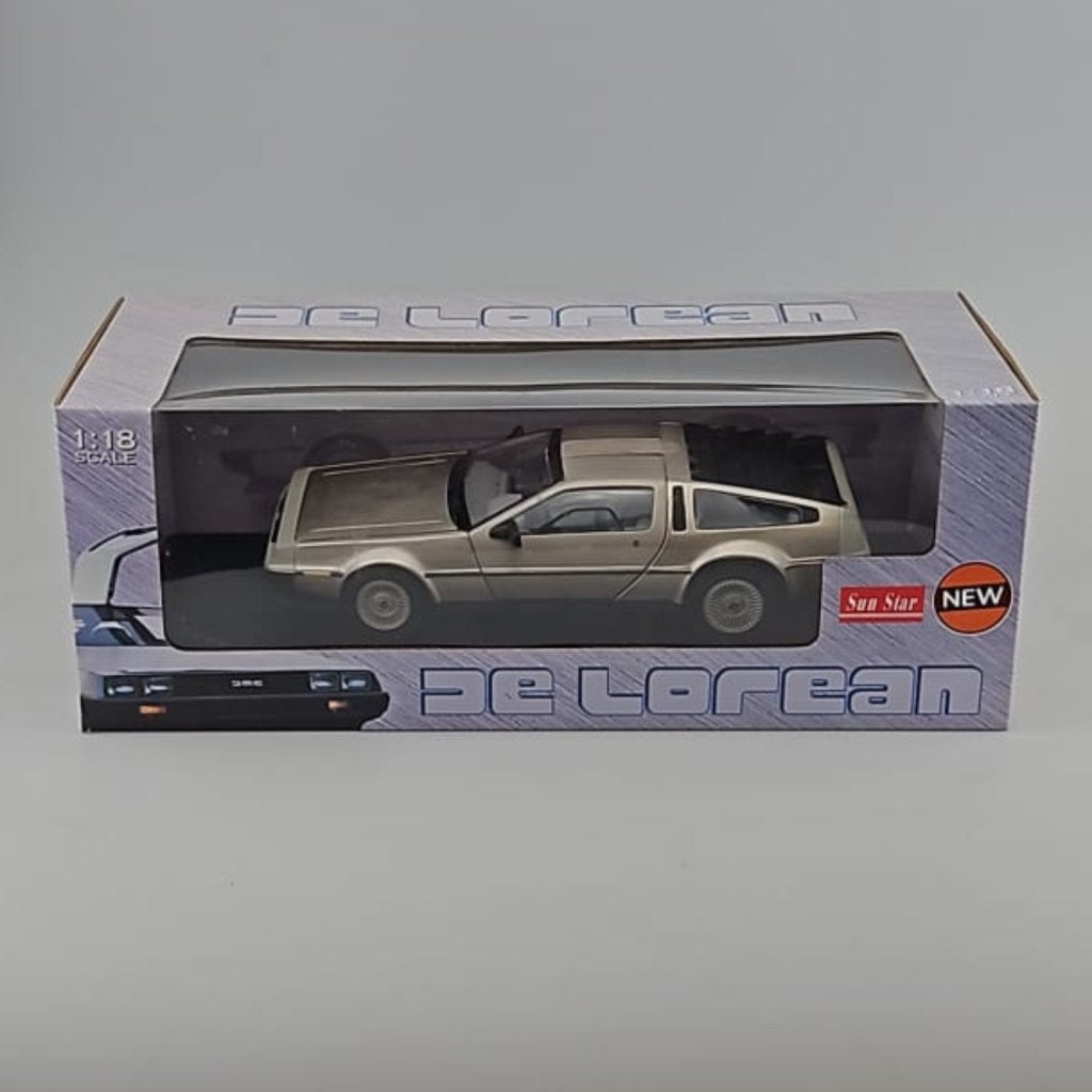Sun Star DeLorean DMC 12 Coupe 1981 1:18 Zilver | Nieuw, Flex Ltd., Nieuw, https://flex.com/contact-us, Nobelstraat 10, 5807 GA Oostrum LB, Limburg, Nederland