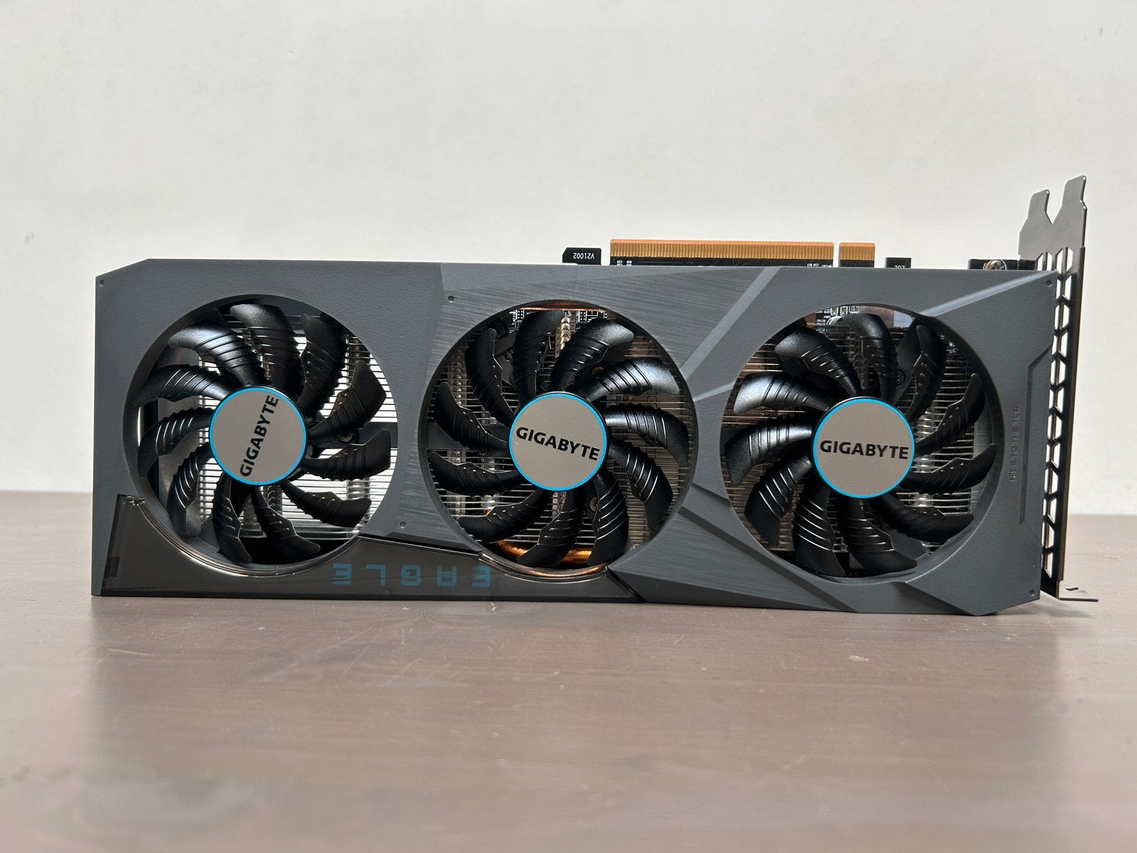 GIGABYTE RADEON RX 6600 EAGLE 8GB - videokaart, Computers en Software, Videokaarten, AMD, GDDR6, PCI-Express 4, Ophalen of Verzenden