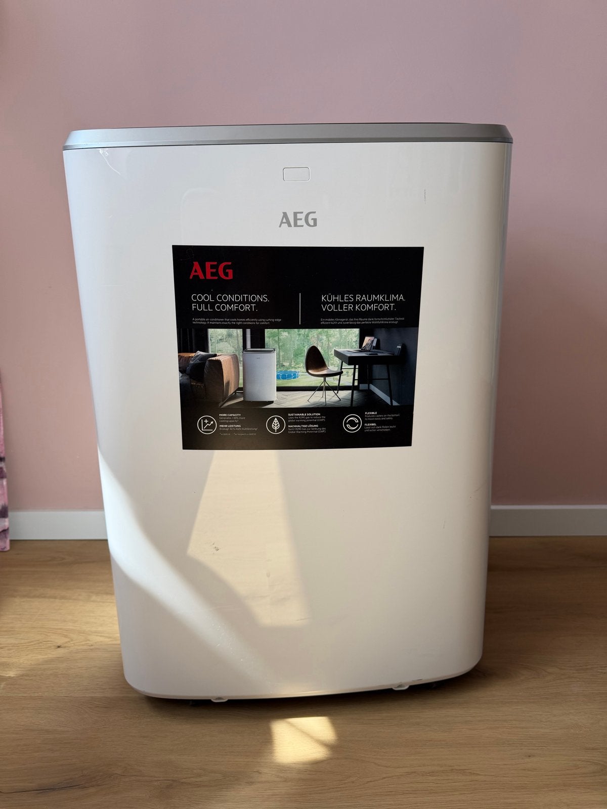 AEG Mobiele Airco AXP34U338CW - Koelen en Ontvochtigen, Ophalen, 3 snelheden of meer, Zo goed als nieuw, Koelen en Ontvochtigen