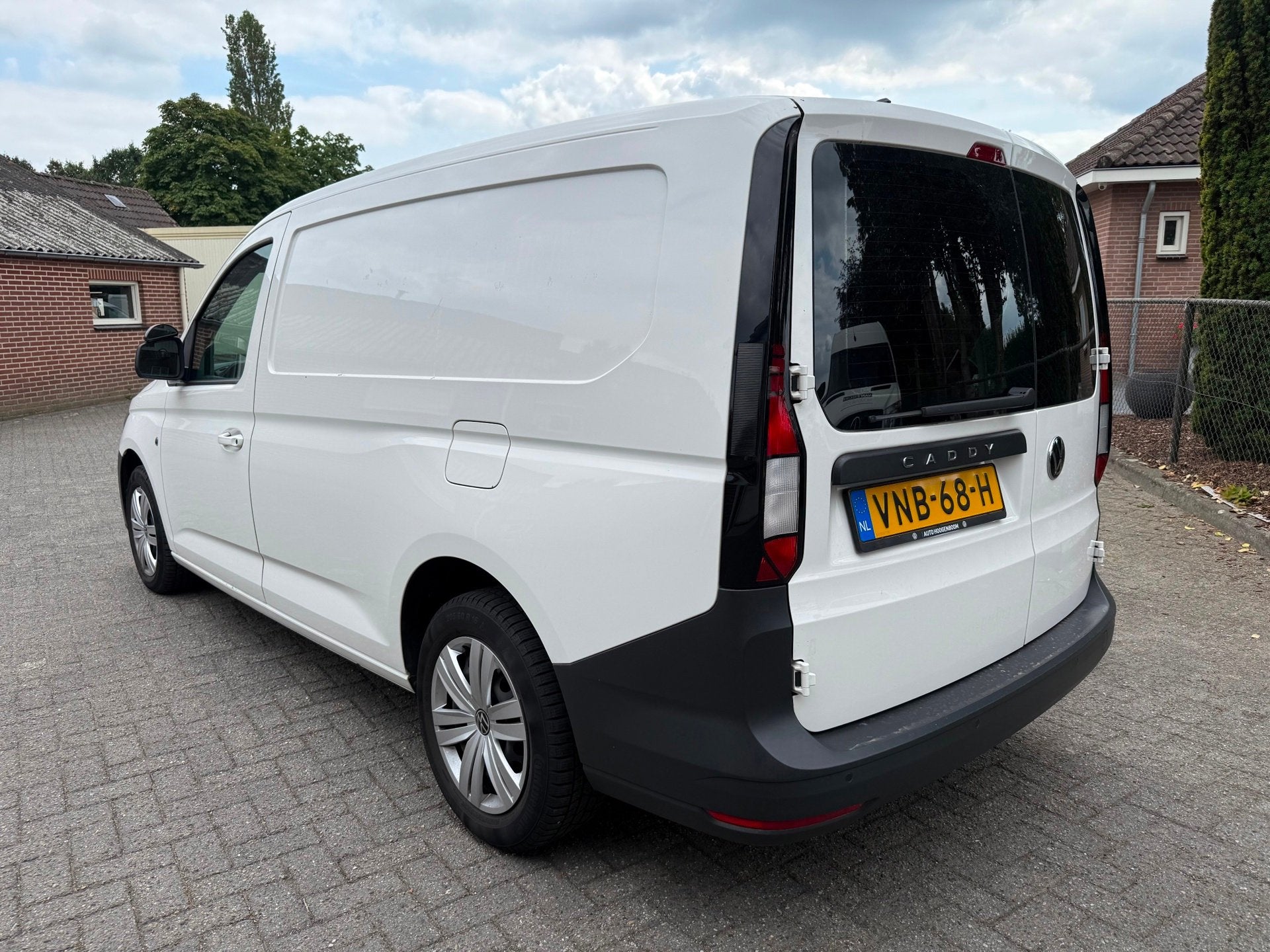 Volkswagen Caddy Cargo Maxi 2.0 TDI DSG CarPlay MF-stuur opt, Auto's, Bestelauto's, Gebruikt, Euro 6, 4 cilinders, Volkswagen