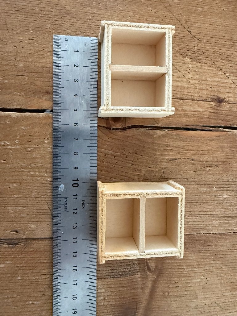Poppenhuis kast/ kastje / kistje, Ophalen of Verzenden, Nieuw, Groter dan 1:32