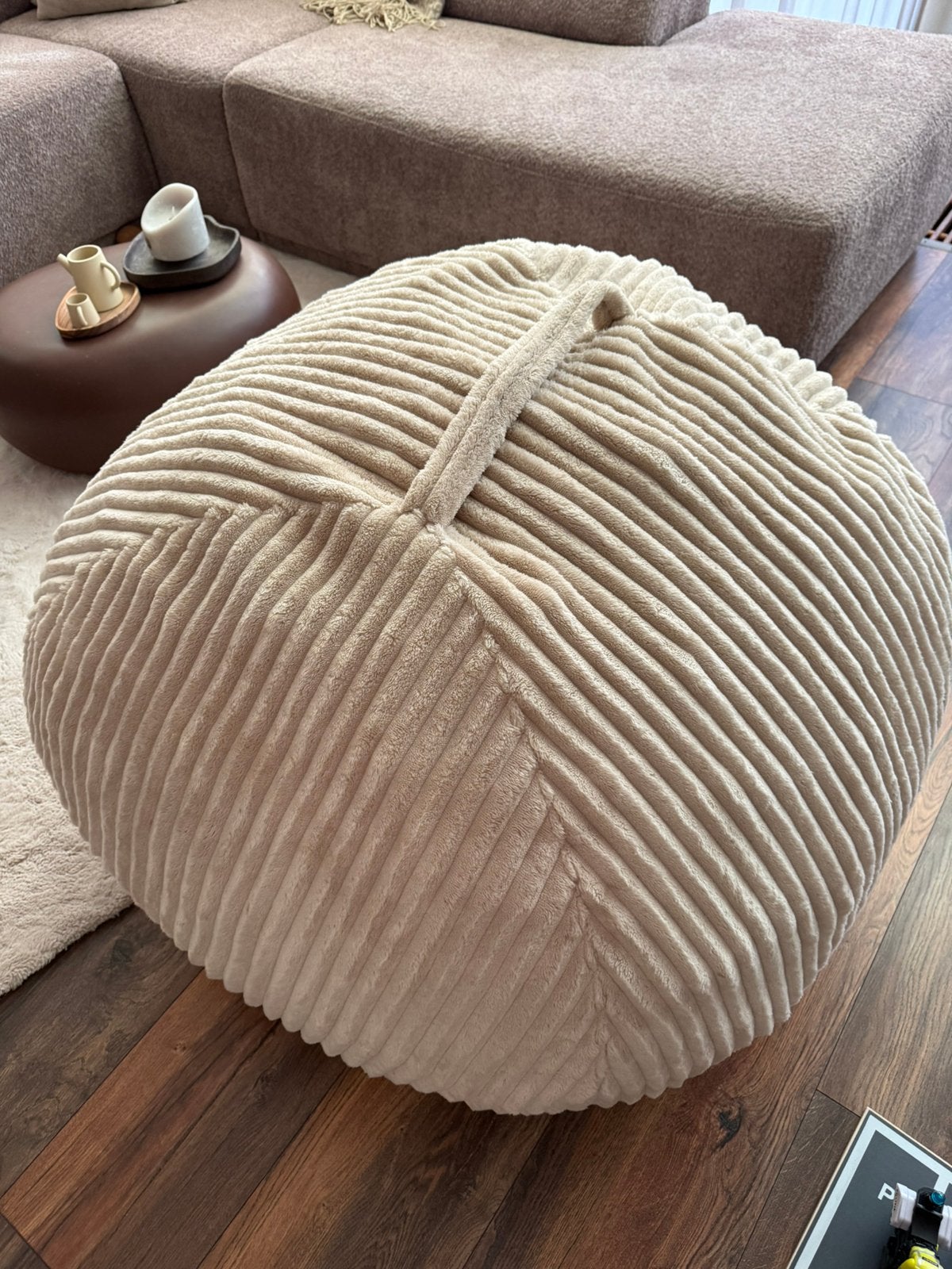 Zitzak poef fluweel rib beige sand Jysk, Ophalen, Zo goed als nieuw, Rond, Minder dan 50 cm