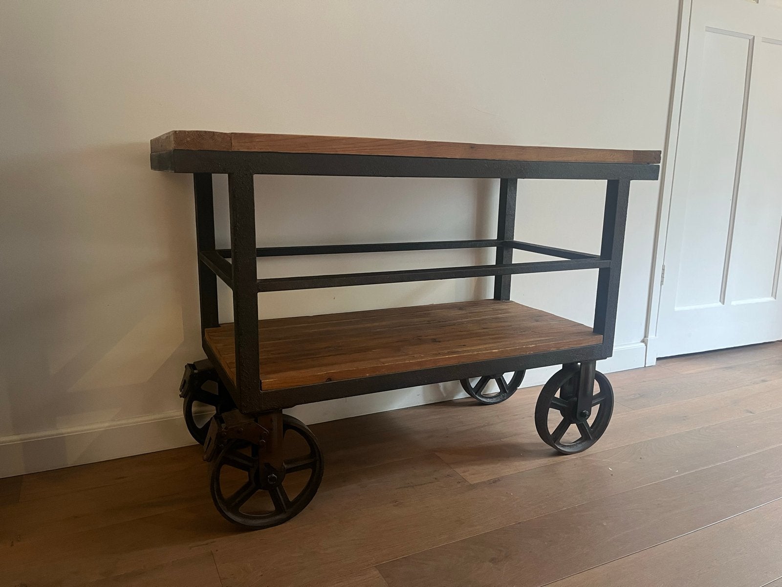 Industriële Bar / Serveerwagen / Tafel, Gebruikt, Ophalen of Verzenden, 75 cm of meer, Rechthoekig