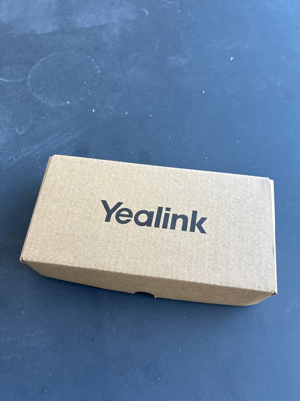 Nieuwe Yealink draadloze headset adapter, Nieuw, Ophalen of Verzenden, A, A