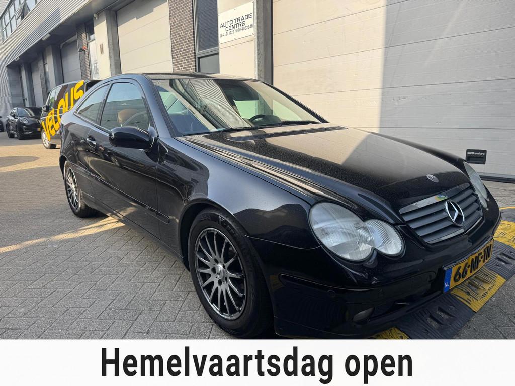 Mercedes-Benz C-klasse Sportcoupé 180 K. Amice NAP, Automaat, Gebruikt, 4 stoelen, 1796 cc