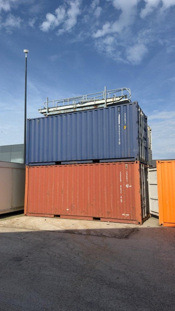 20 ft containers, Ophalen