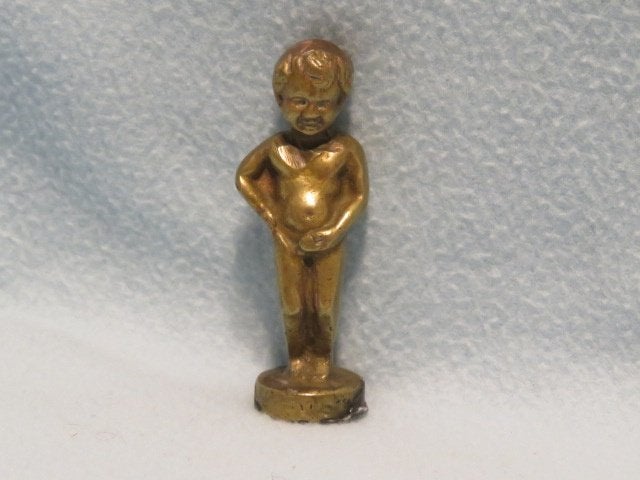 Antiek koperen beeldje Manneken Pis, Antiek en Kunst, Ophalen of Verzenden, Koper