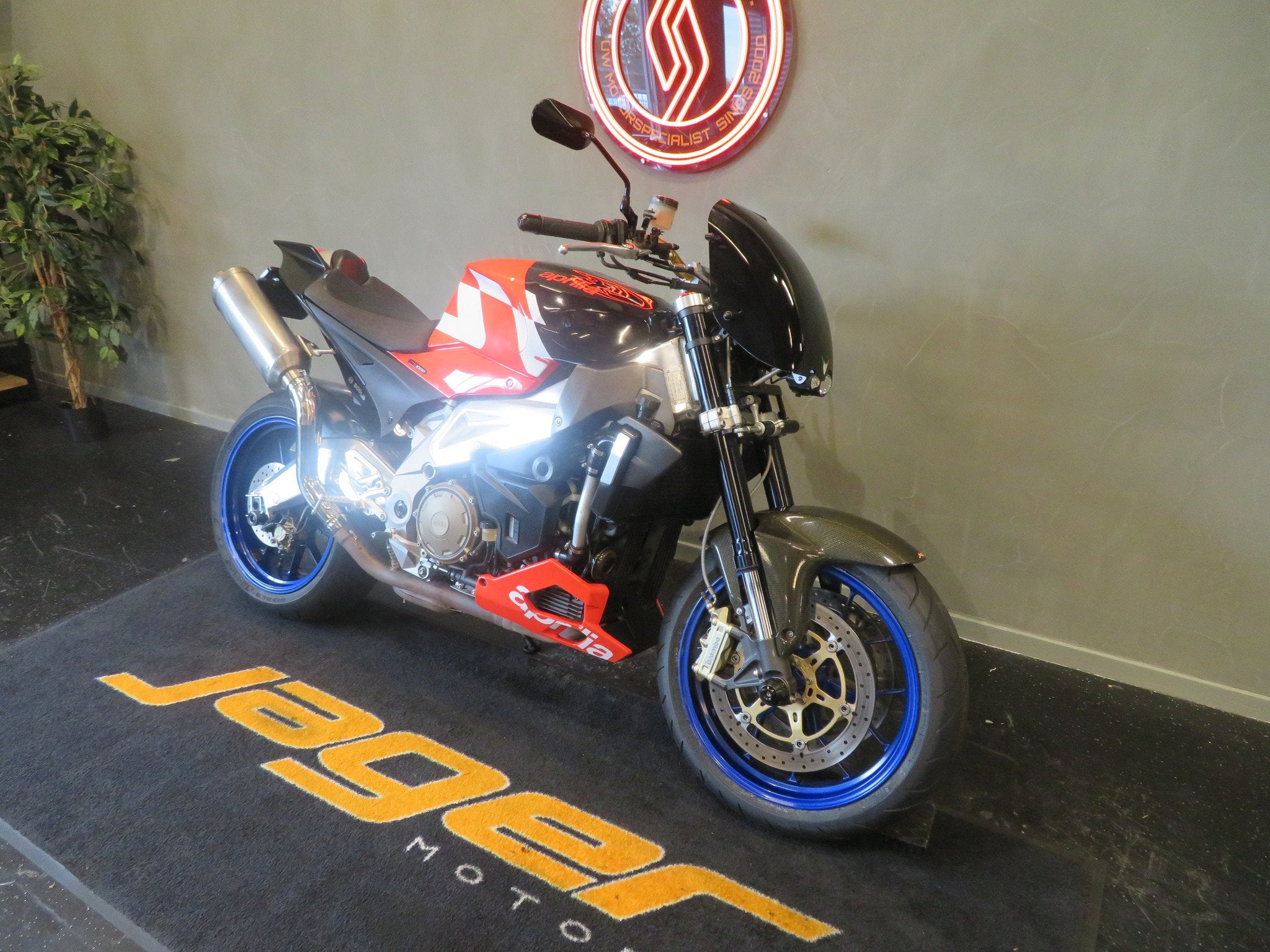 Aprilia TUONO 1000 R CUSTOM (bj 2006), Motoren, Motoren | Aprilia, Bedrijf, Meer dan 35 kW, Overig, 998 cc