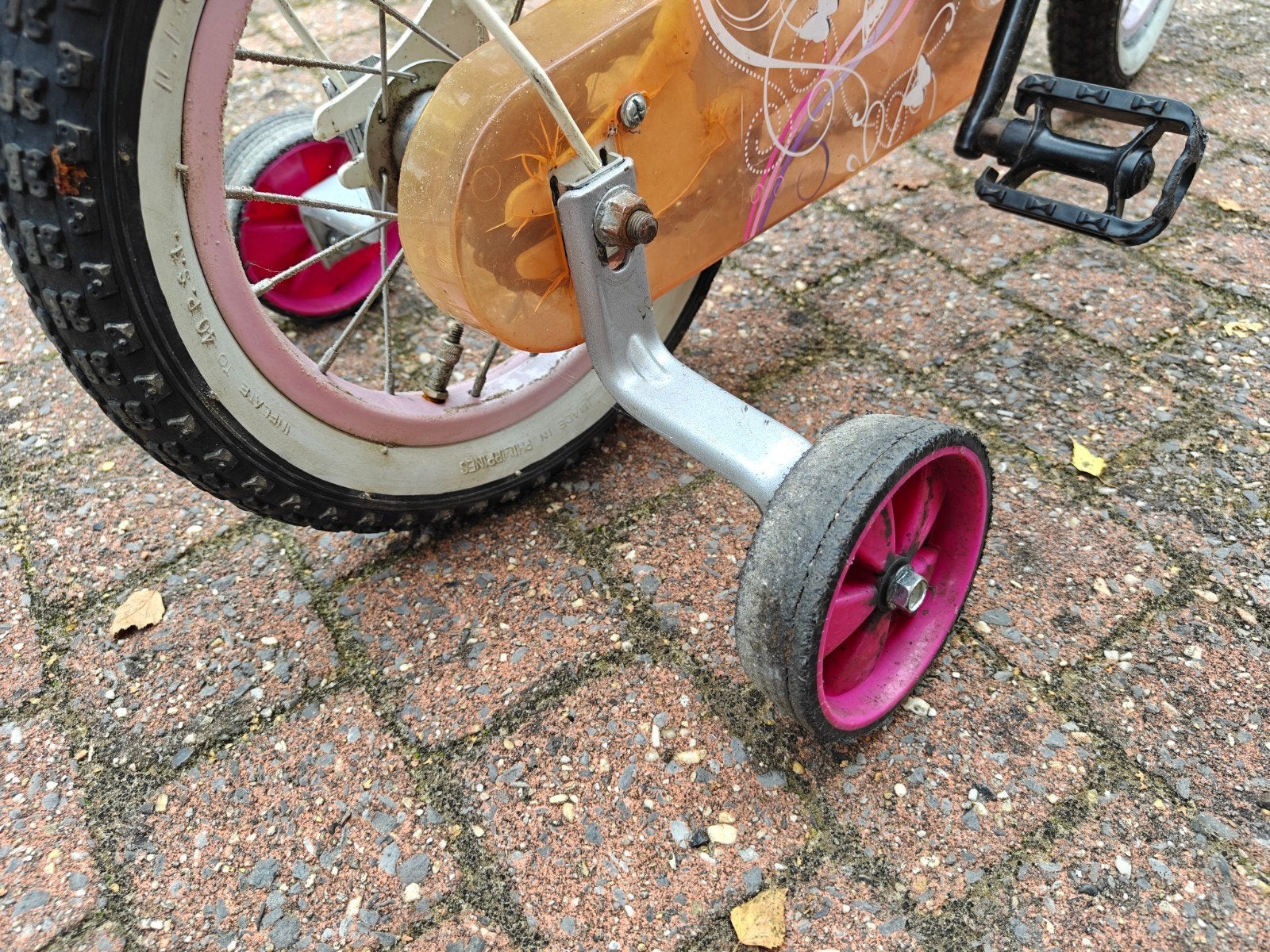 Kinderfietsje met zijwieltjes - Direct klaar voor gebruik, Ophalen, Gebruikt, Minder dan 16 inch, Zijwieltjes