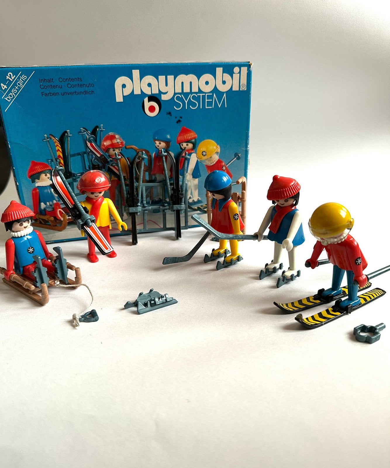 Vintage Playmobil 3561 – IJshockey & Skiën met doos, Gebruikt, Sports & action, Figuren, Complete set