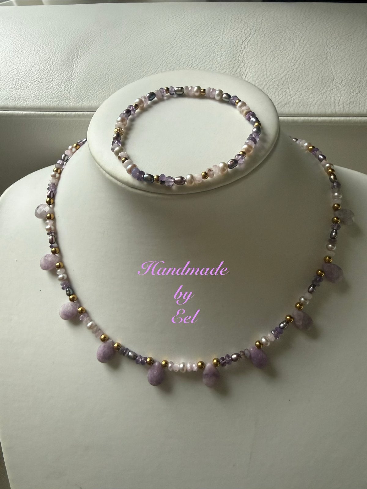 Collier en armband vsn Kunziet en Amethist, Sieraden, Tassen en Uiterlijk, Kettingen, Verzenden, Nieuw, Verstelbaar, Steen of Mineraal