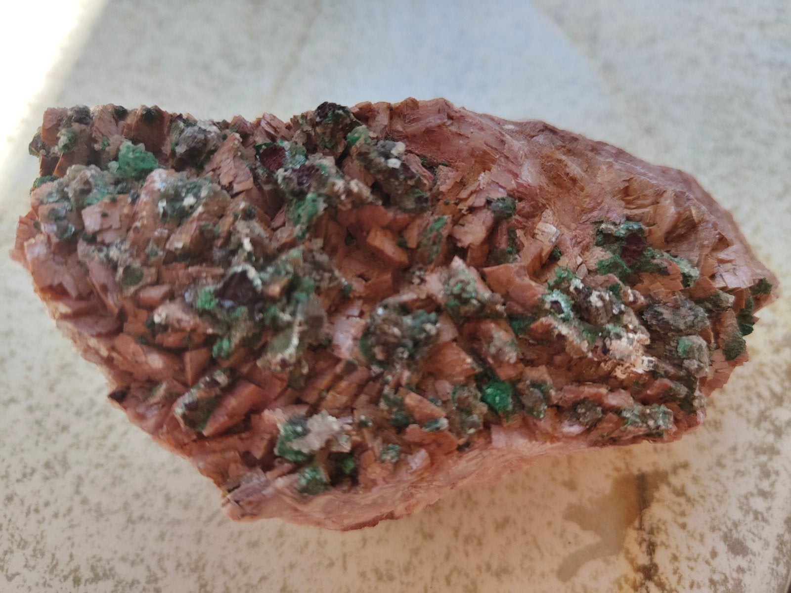 Malachiet op Dolomiet - Marokko (696 gram), Ophalen