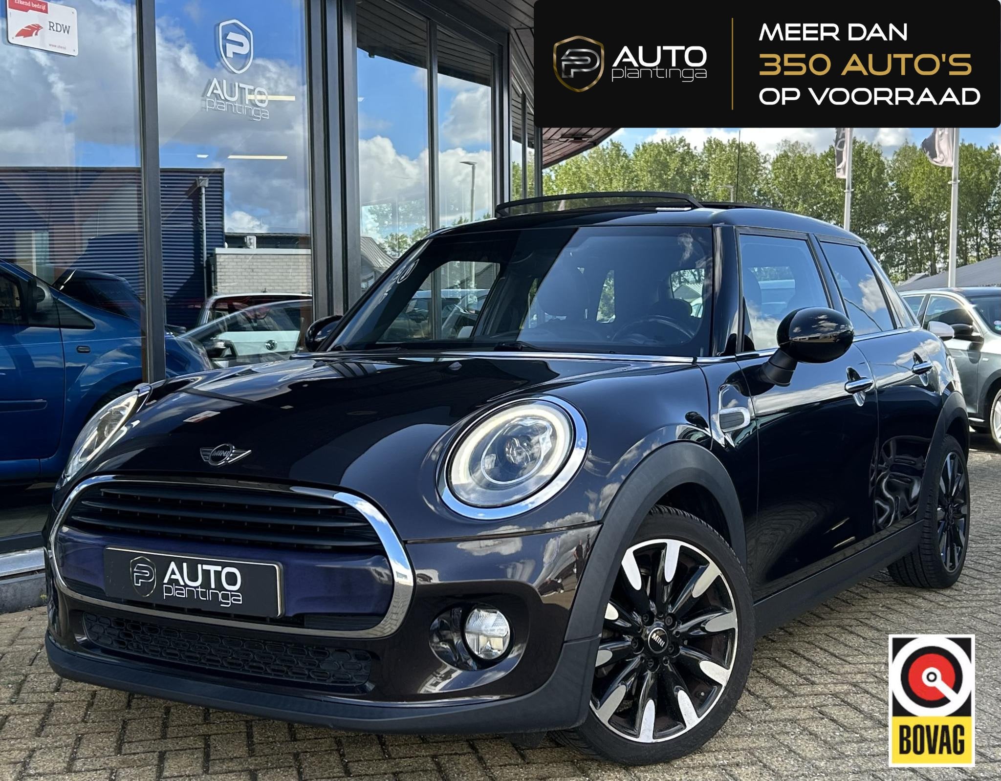 MINI 5-Deurs 1.5 Cooper Chili Business 136PK | AUTOMAAT | Ze, Auto's, 136 pk, Gebruikt, Bruin, Leder en Stof